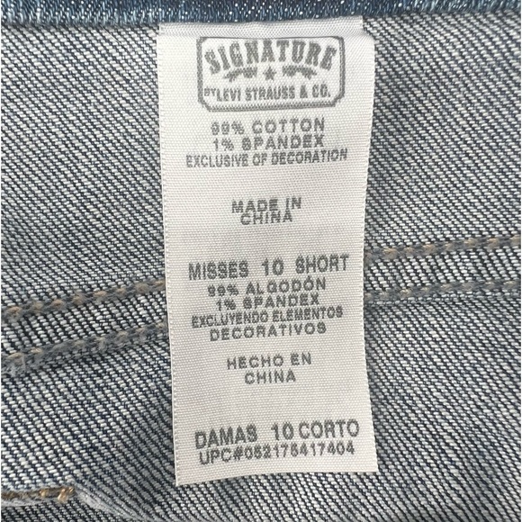 Signature by Levi Strauss And Co Mid Rise Boot Cut Jeans Size 10 Short Women’s - Picture 4 of 4